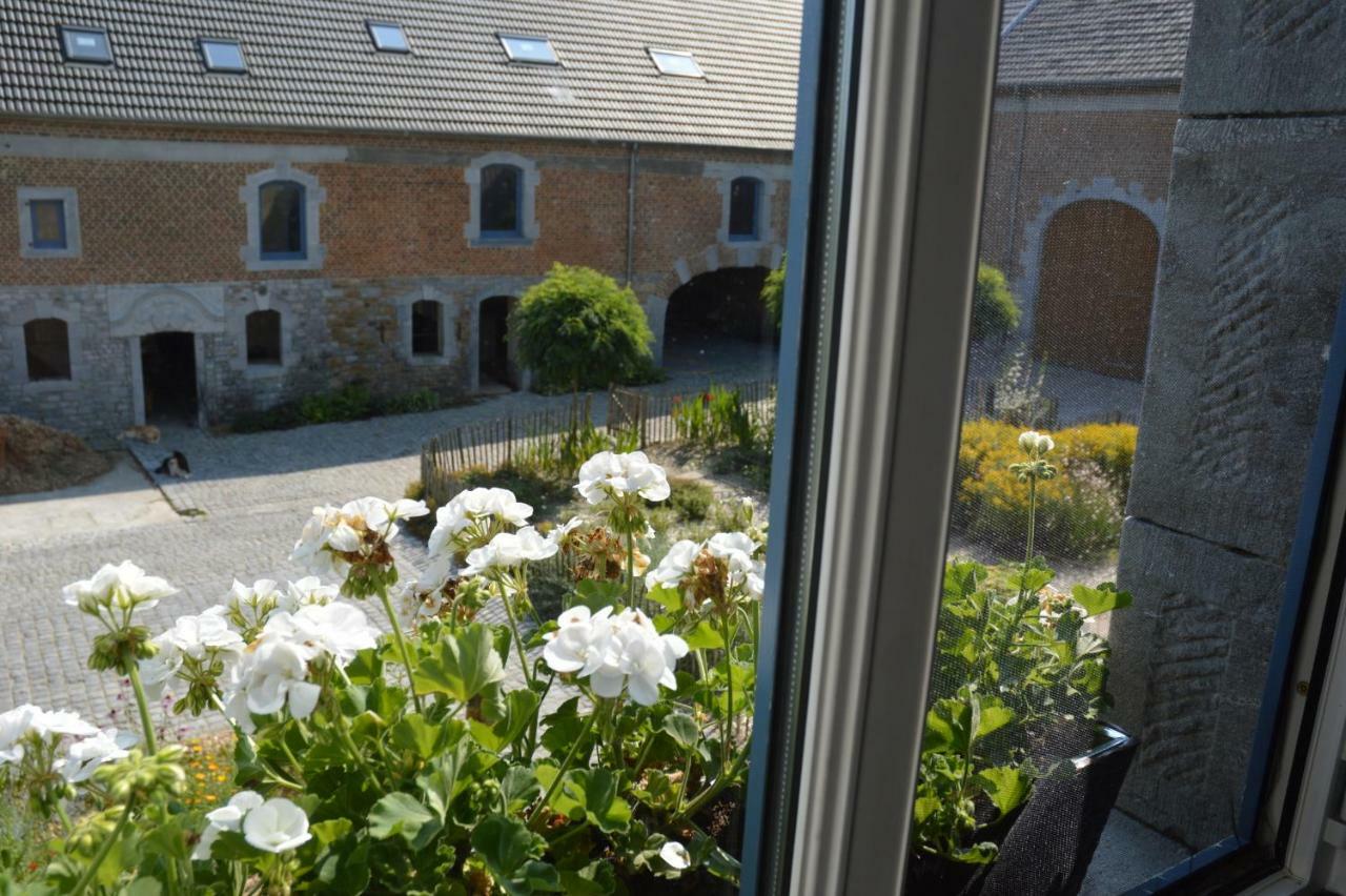 Bed and Breakfast Aux 4 Saules De 4 Wilgen Modave Zewnętrze zdjęcie